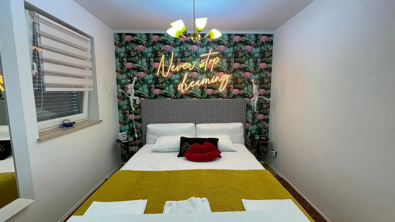 Design Apartment Eclectic Rhapsody Rovinj 0*,